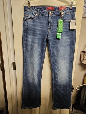 Guess low rise straight leg stretch jeans womens size 10 / 30 x 32